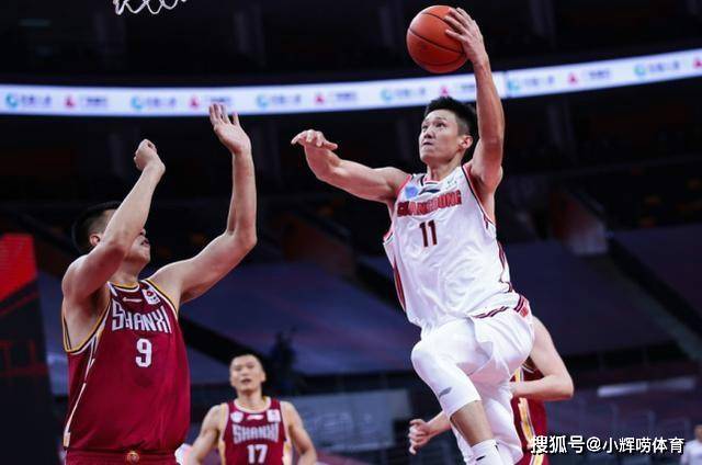  易建联复出首秀带领广东轻取深圳队