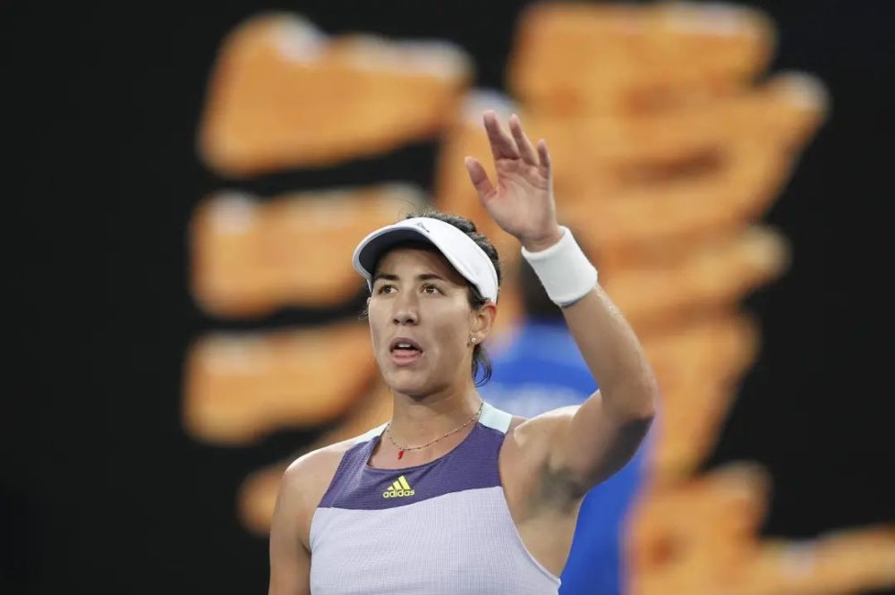  穆古鲁扎状态回暖，马德里大师赛折桂