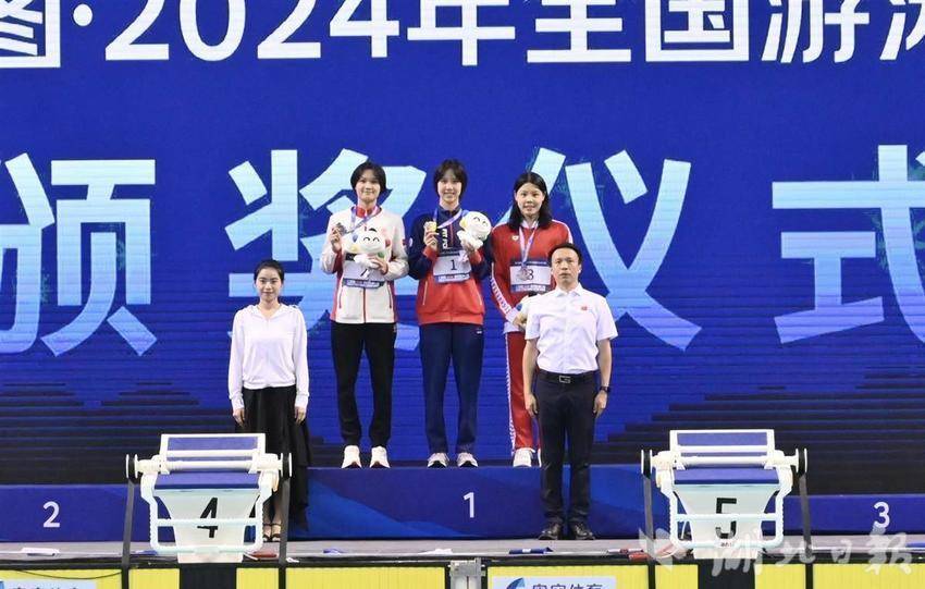  双冠王志在三连冠，全员备战进入冲刺阶段  